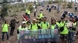 Around 60 Housing Society Green Ambassadors joined other corporate volunteers to plant 6,000 tree seedlings, demonstrating concerted efforts in building a sustainable and greener city.